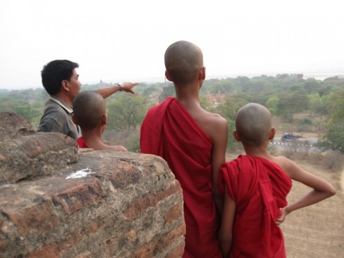 Bagan_Monk